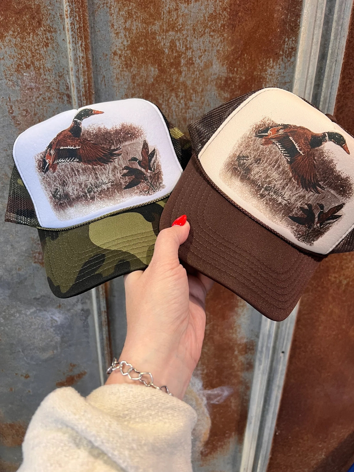 Vintage Mallard Flight Trucker Hat